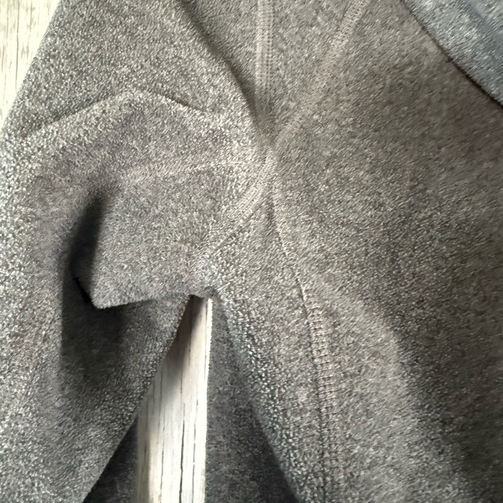 The North Face Women's Charcoal Gray Ski Jacket - Picture 9 of 12